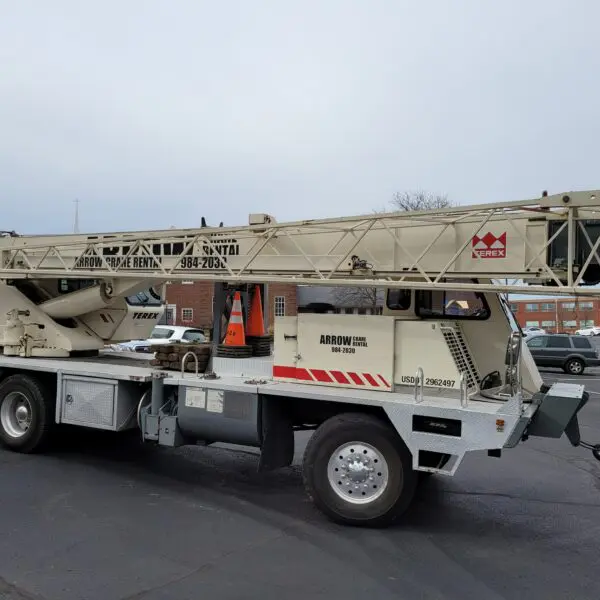 Telescopic Truck Crane